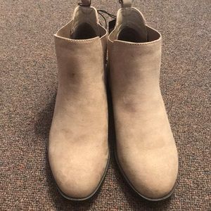 low tan booties w tiny black spot